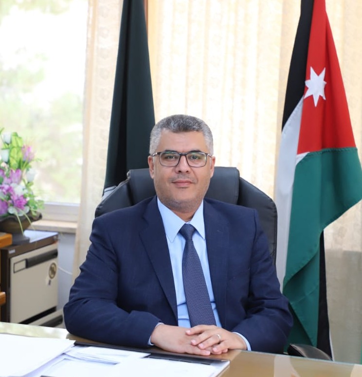 الأستاذ الدكتور أحمد سعيفان